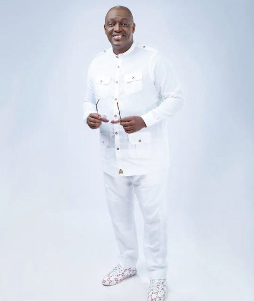 [News] Sammie Okposo Gifts Rising Gospel Artiste Tobi Jeff Richards Toyota Corolla